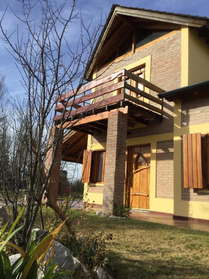 Cabanas Vientos Del Sur Villa Yacanto Luaran gambar